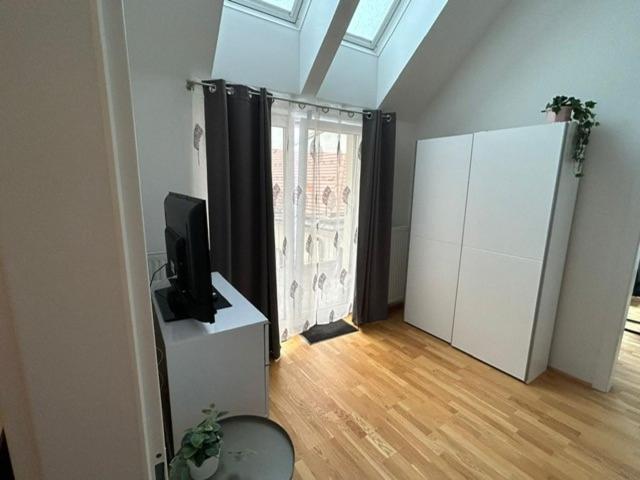 Paky Appartements 00323 Bruck an der Leitha Exteriér fotografie