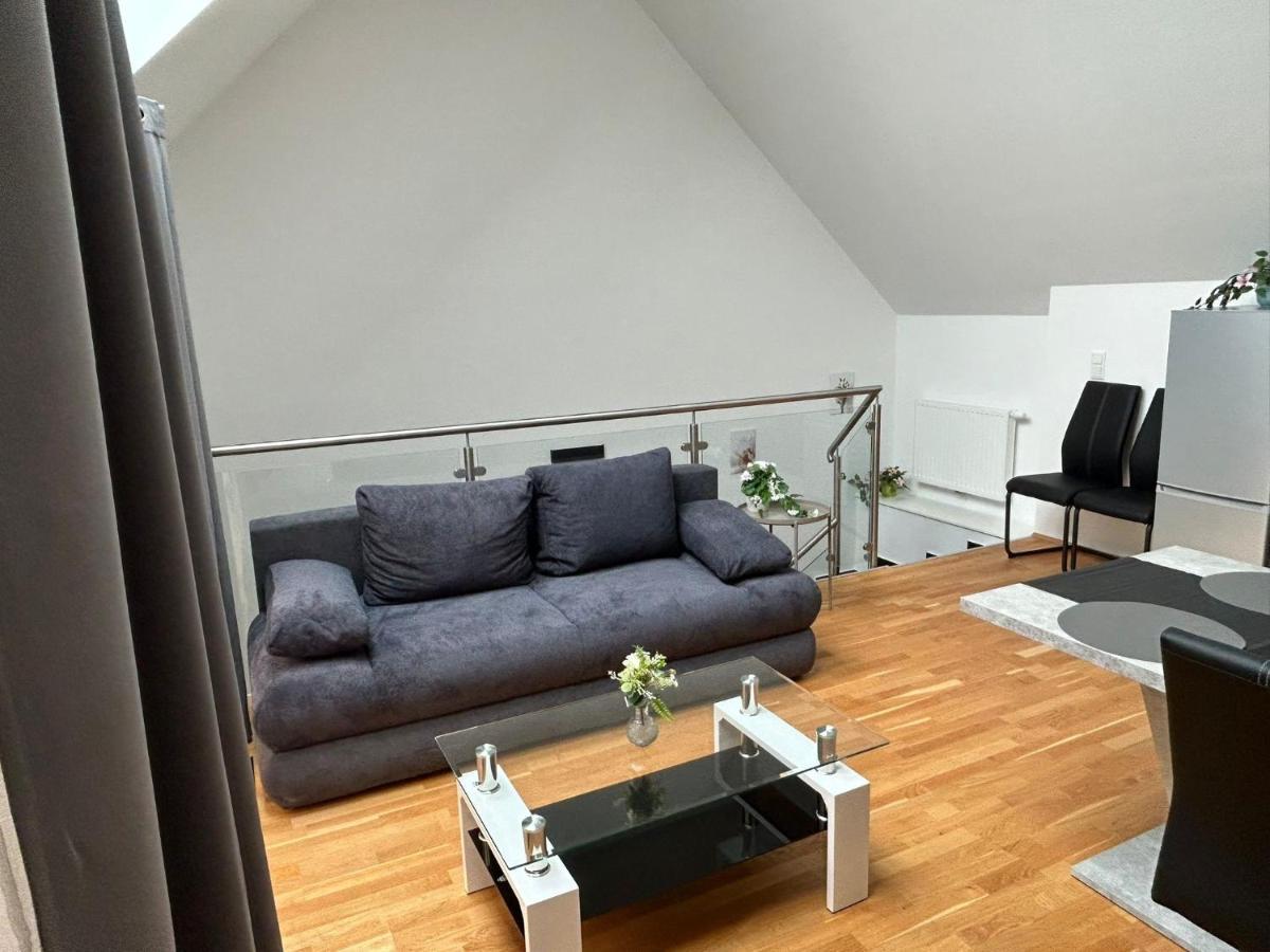 Paky Appartements 00323 Bruck an der Leitha Exteriér fotografie